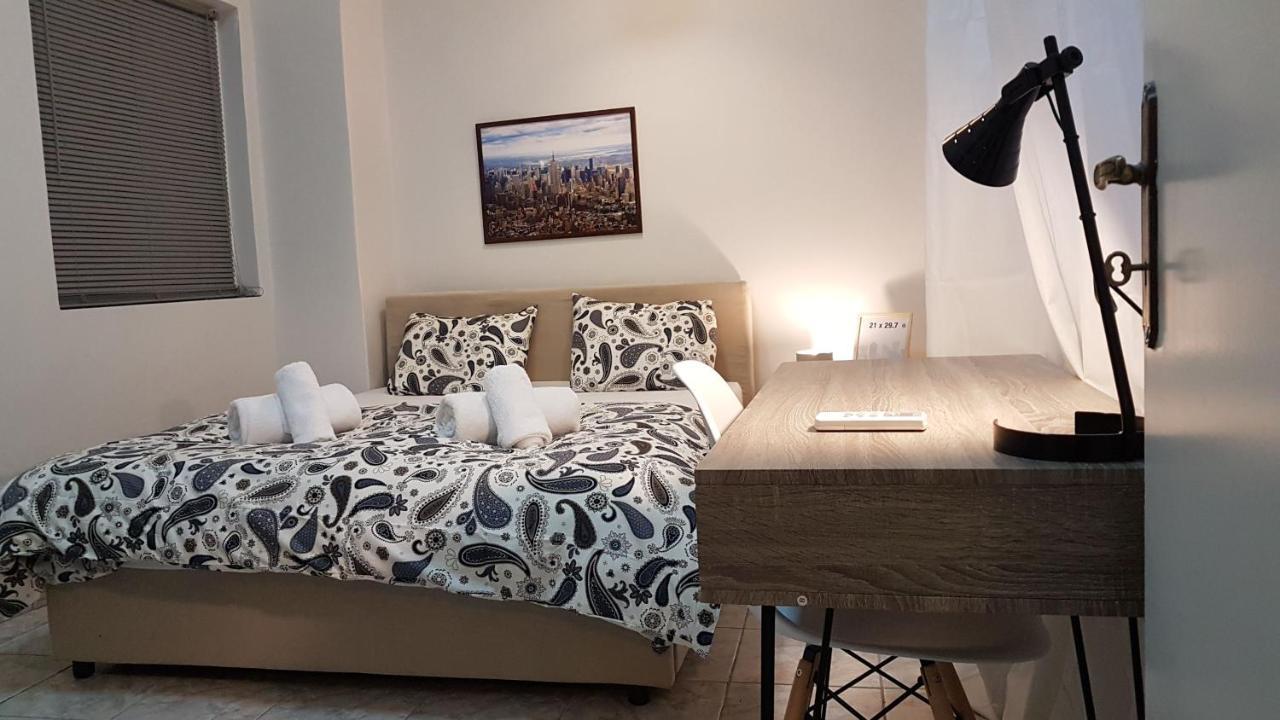 Palette Apartment Chocolate - Athens Center, 6 Bd, 3 Bath Luaran gambar