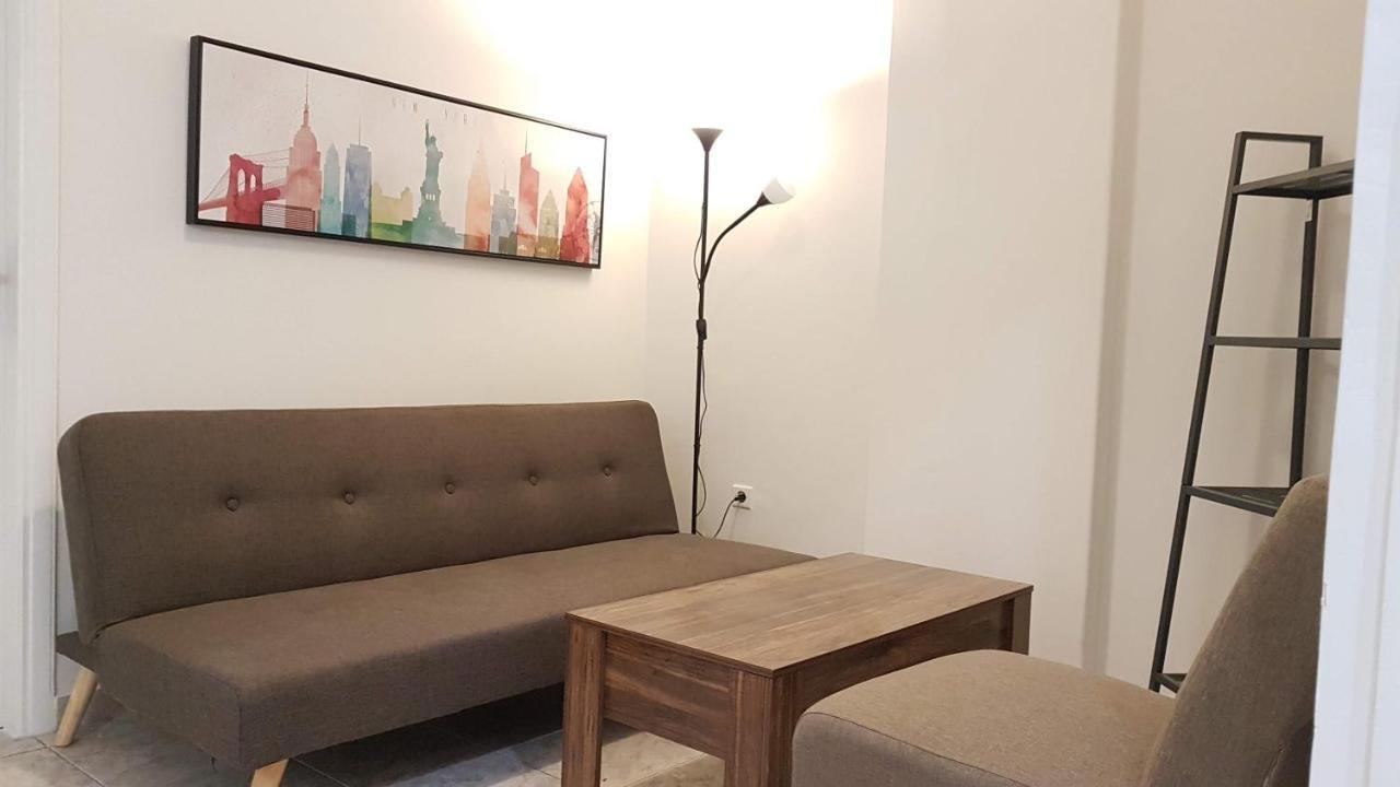 Palette Apartment Chocolate - Athens Center, 6 Bd, 3 Bath Luaran gambar